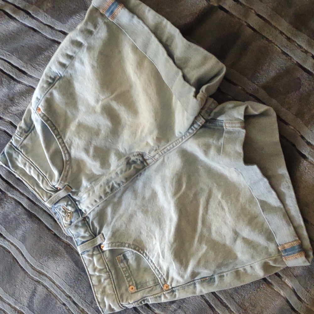 H&M Mom Shorts 4